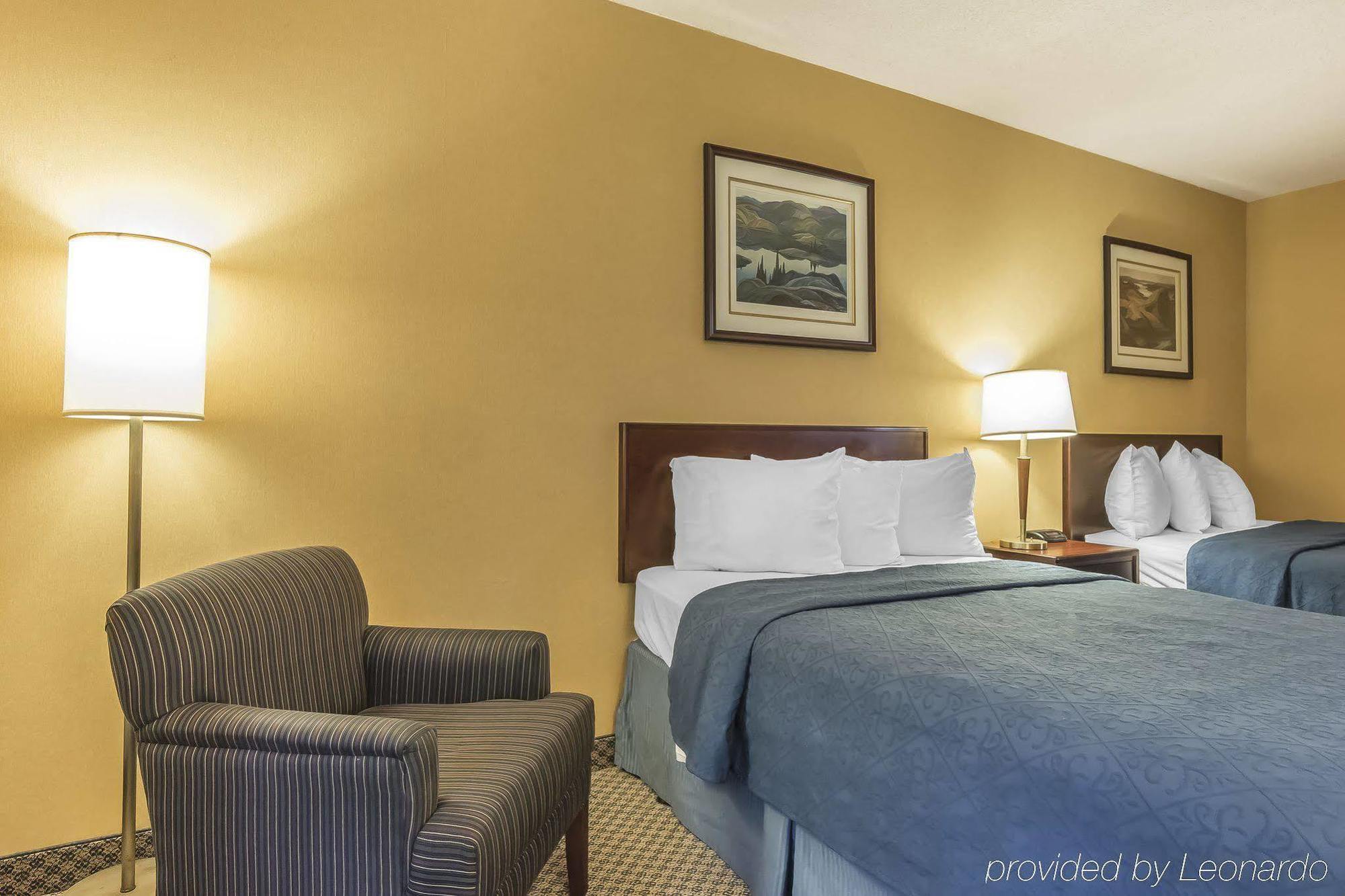 Quality Inn & Conference Centre باري ساوند المظهر الخارجي الصورة